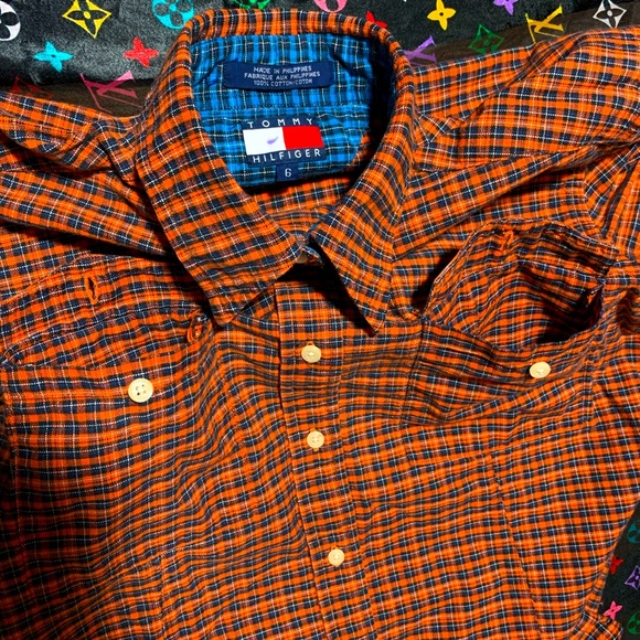 SOLD ARCHIVE - Vintage Tommy Hilfiger button down flannel import - Picture 3 of 5